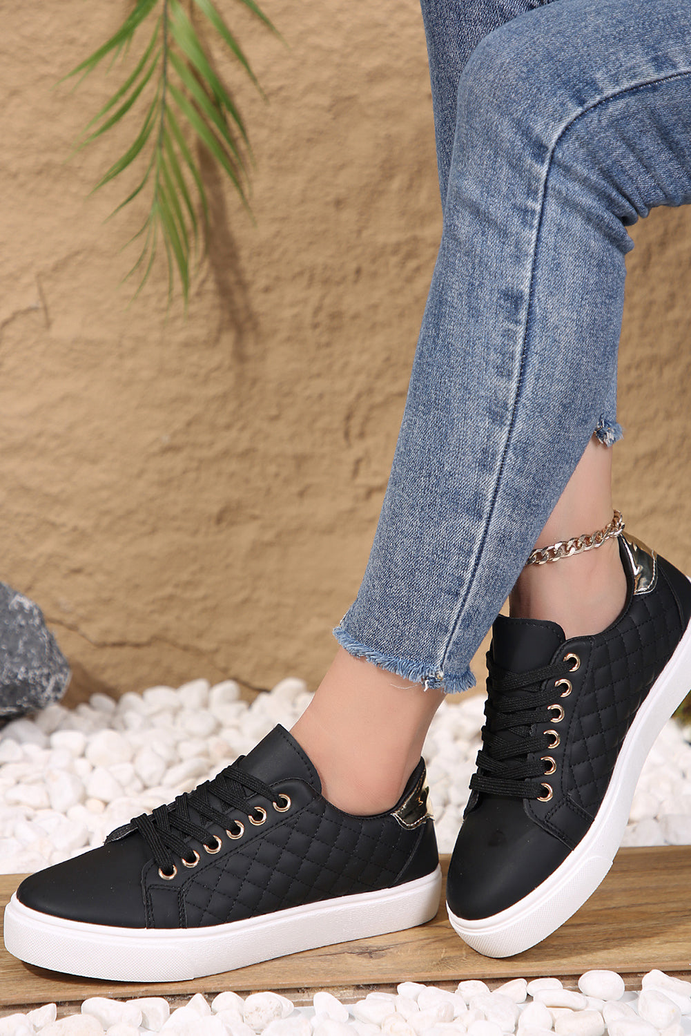 Sneaker "Aura" Matelassée – Édition Signature Luxe